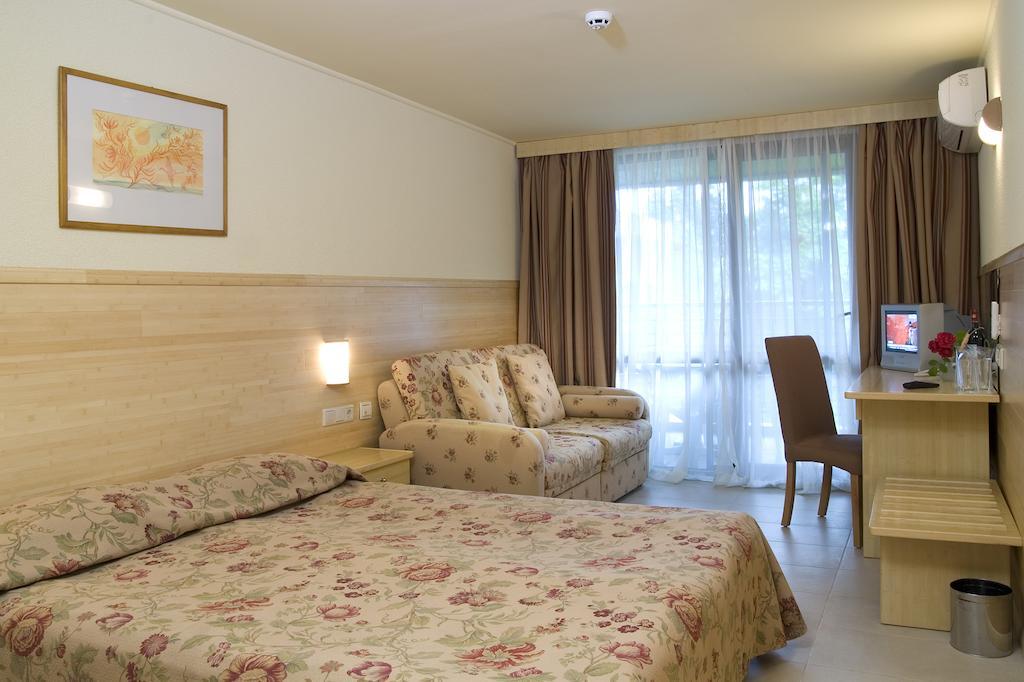 Flamingo Grand Hotel & Spa Albena Quarto foto